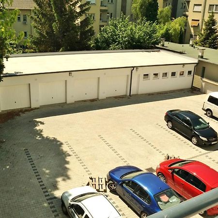 Riverside Apartman With Free Parking Győr Exterior foto